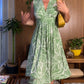 Plus Size Rochie fără mâneci, fără gât, cu decolteu în V, cu talie închisă