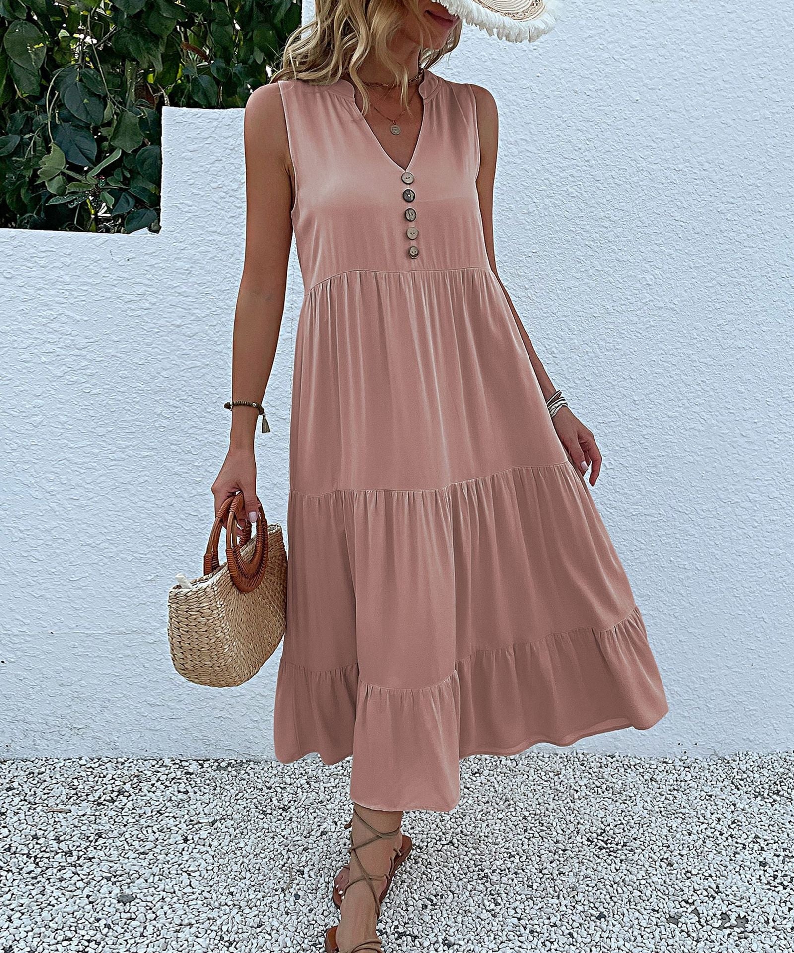 Rochie modernă cu nasturi în față-10