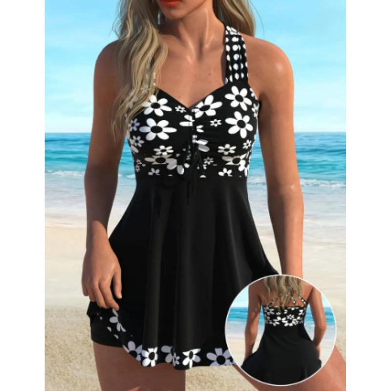 🩱 Pantaloni scurți cu flori asortați cu un tankini – simți-te încrezător la plajă! 🏖️