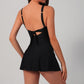 Costum de baie elegant cu margini festonate și control al abdomenului