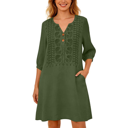 Rochie de damă din in, cu decolteu în V și broderie