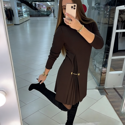 👗 Elegantes Langarm-Kleid mit Faltenpanel